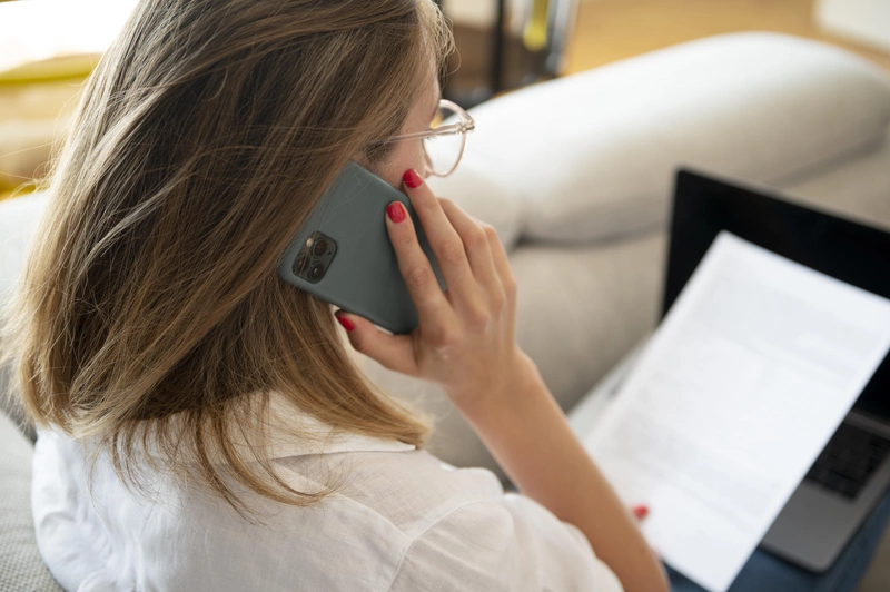 Kontakty z instytucjami